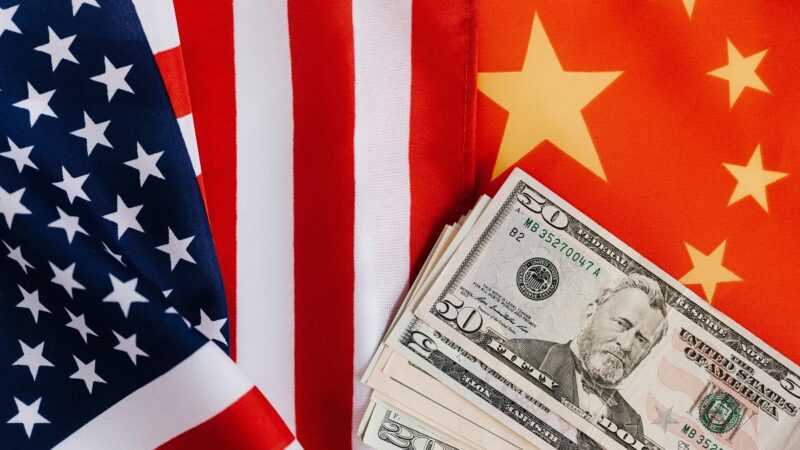 EUA e China começam trégua de 90 dias na guerra tarifária