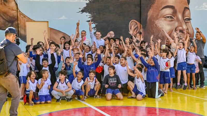 Vitória com Você: Pazolini acompanha últimos preparativos antes da entrega da nova EMEF Marieta Escobar