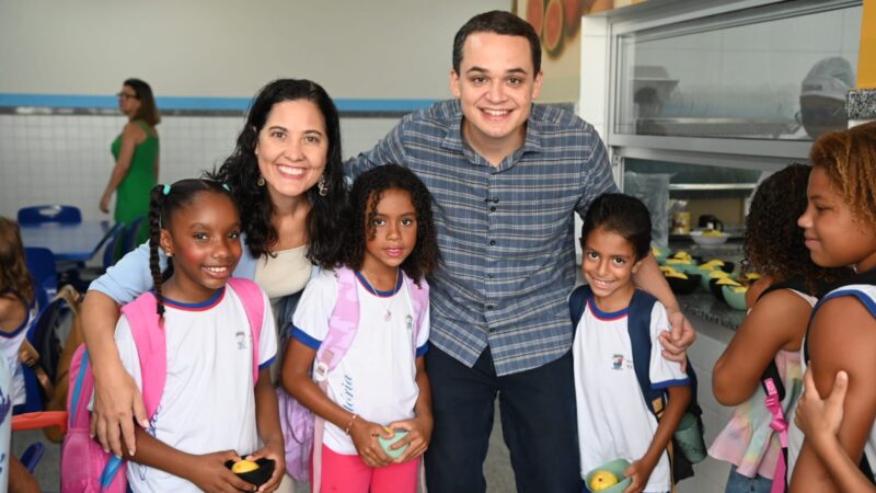 Pazolini inicia ano letivo para mais de 40 mil estudantes na rede municipal de Vitória