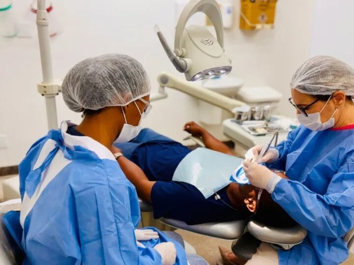 Prefeituras liberam centenas de vagas para dentistas pelo SUS