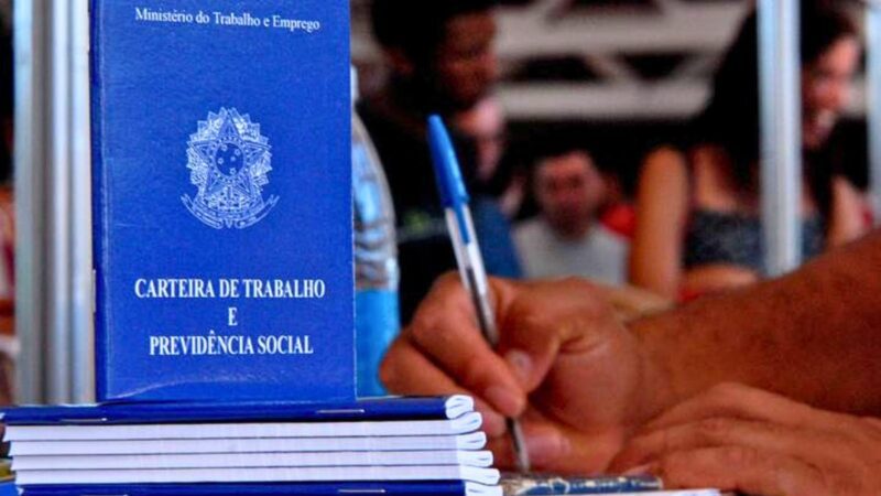 Emprego em alta: ES abre a semana com mais de 6,5 mil vagas disponíveis