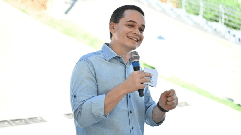 Lorenzo Pazolini dispara na frente e amplia vantagem em nova pesquisa eleitoral