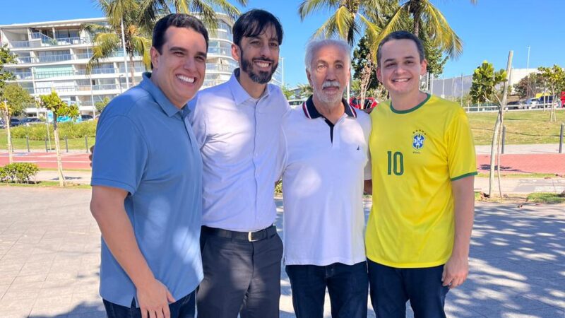Lorenzo Pazolini se reúne com pastores e lideranças cristãs em almoço de diálogo e comunhão