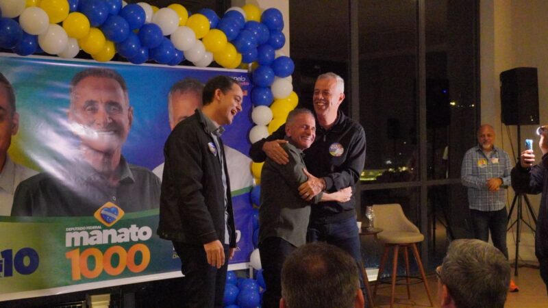 Manato fortalece campanha a deputado federal com evento em Pedra Azul e presença de Pazolini e Evair
