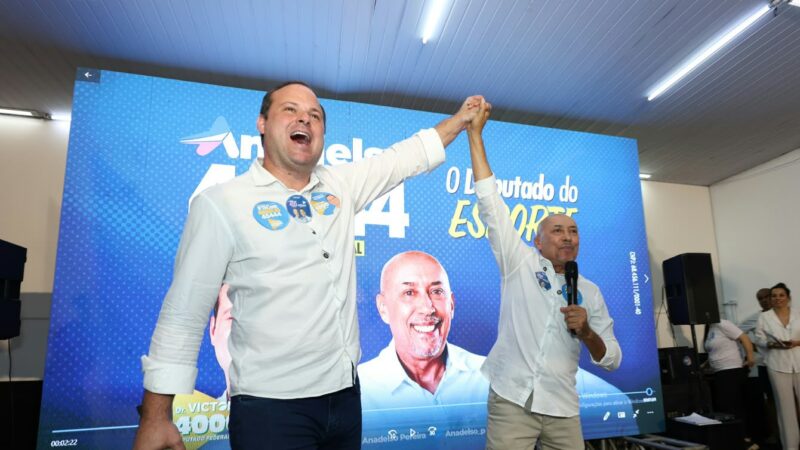 Anadelso mostra prestígio ao reunir Ferraço e Casagrande no Comitê de Dr. Victor Linhalis