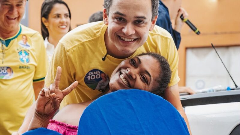 Com 57,14% dos votos válidos, Pazolini aparece em pesquisa Ipopes para o Governo do Espírito Santo