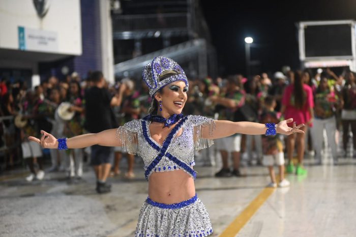 Mocidade da Praia e Andaraí abrem a segunda noite de ensaios técnicos