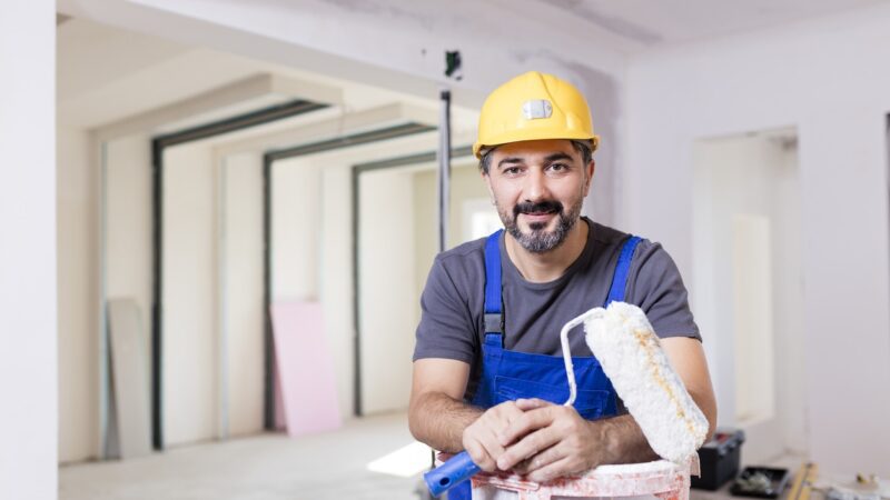 Inscrições abertas para cursos de Pintor e Eletricista Instalador Predial