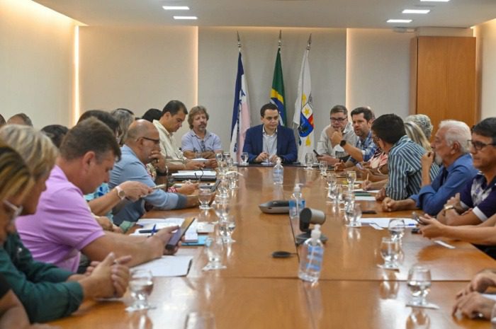 Líderes comunitários da Grande Goiabeiras se reúnem com Pazolini