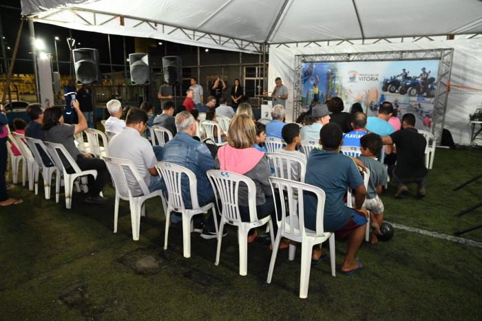 Praça Ailton Galante no bairro Estrelinha terá novo campo de grama sintética