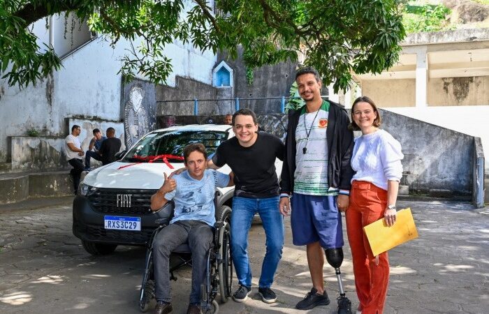 Instituto Luiz Braille recebe doação de carro zero km para coletar doações