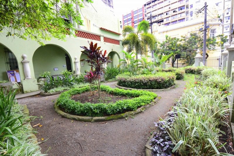 Biblioteca Municipal celebra 82 anos como um Templo do Saber com programação especial