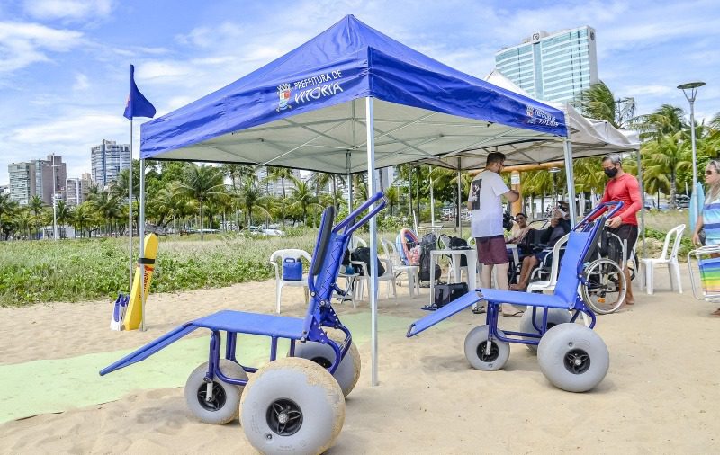 Horário Ampliado: Praia Acessível Estende Funcionamento Durante a Temporada de Verão