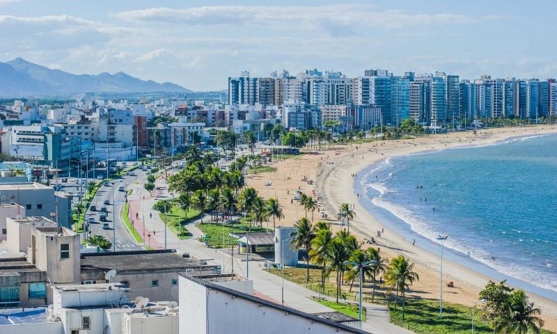 Fiscalização do Procon chega às praias de Camburi e Curva da Jurema