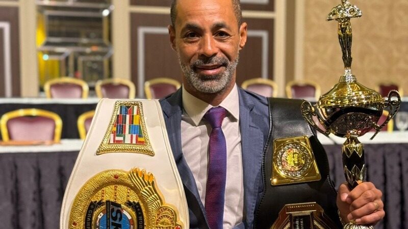 Homenagem Global: Mestre de Kickboxing Laécio Nunes Recebe Honraria Internacional