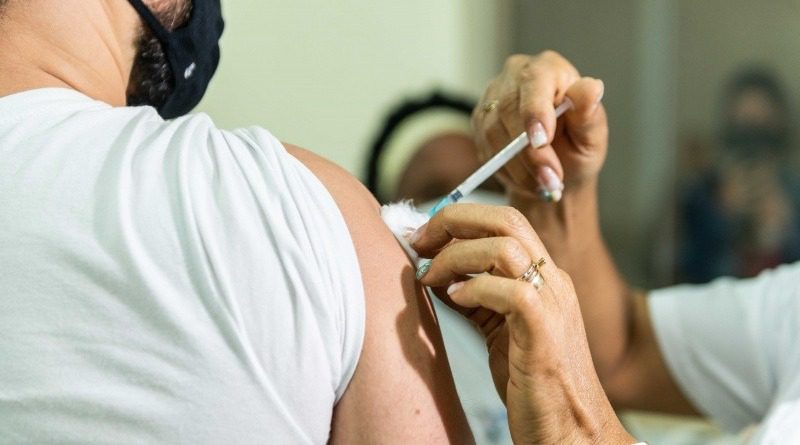 Vacinação contra a Gripe em Vitória: Aberto Agendamento com 3.500 Vagas para Grupos Prioritários