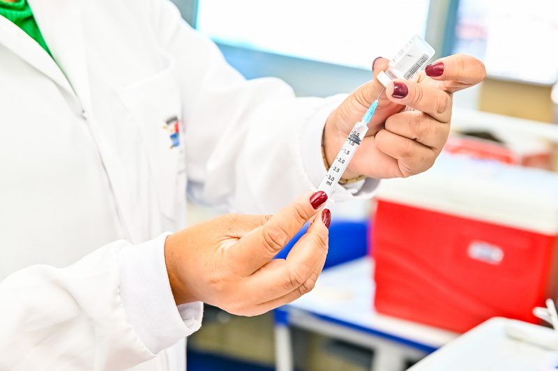 PMV abre mais de 5 mil vagas para vacinação contra a gripe e dengue