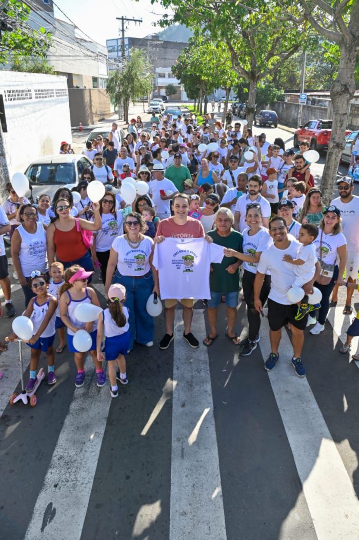 Caminhada da Paz do Cmei Rubem Braga: integração e valores familiares