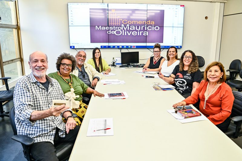 Comenda Maurício de Oliveira homenageia 12 personalidades culturais em 2024