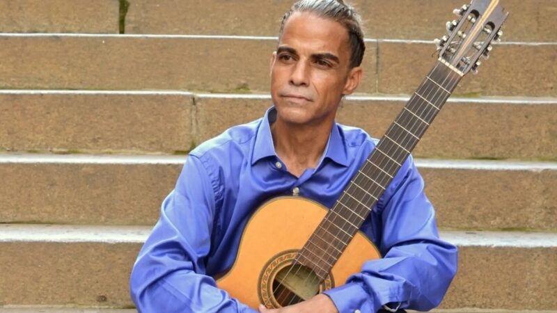 Morre o músico Elias Belmiro em praça de Vitória