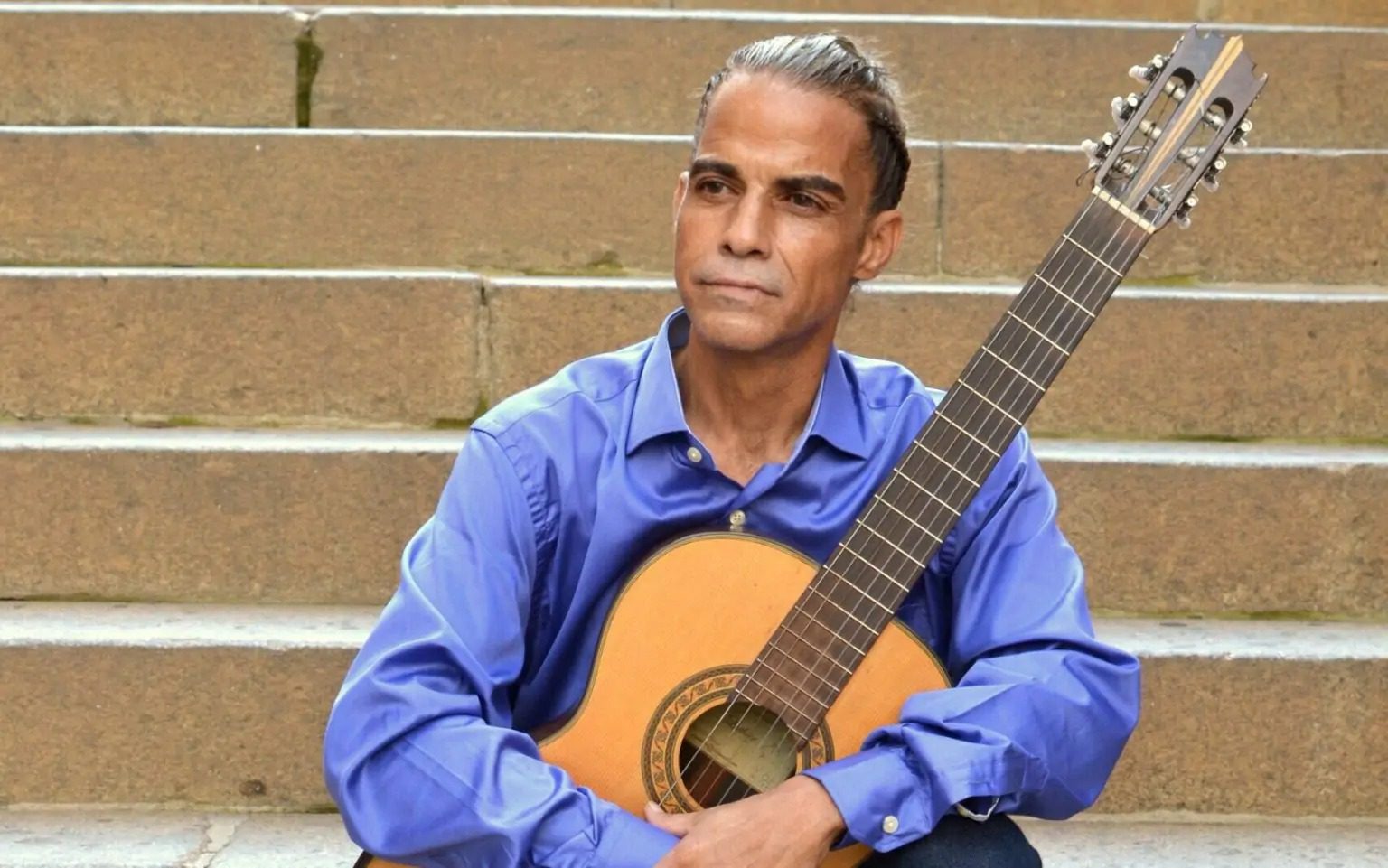 Morre o músico Elias Belmiro em praça de Vitória