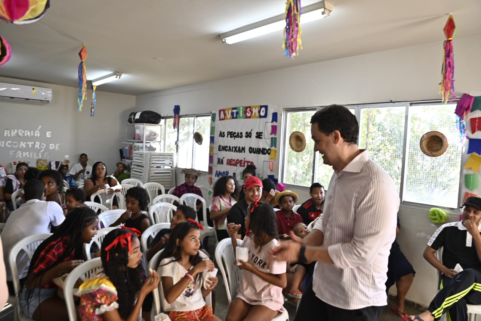 Pazolini leva melhorias ao Bairro Conquista: Construção do Parque Kids avança rapidamente