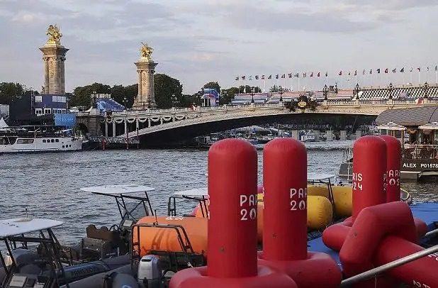 O que é a E. coli, bactéria encontrada no rio Sena e que pode ter causado internação de triatleta