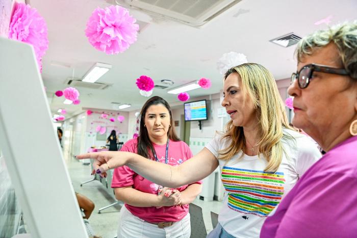 Vitória promove saúde: Sábado Rosa beneficia 30 mil pessoas com serviços gratuitos