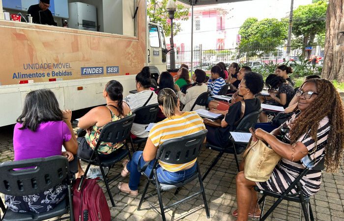 Receitas de Natal: aulas de culinária têm início na carreta Cozinha Brasil